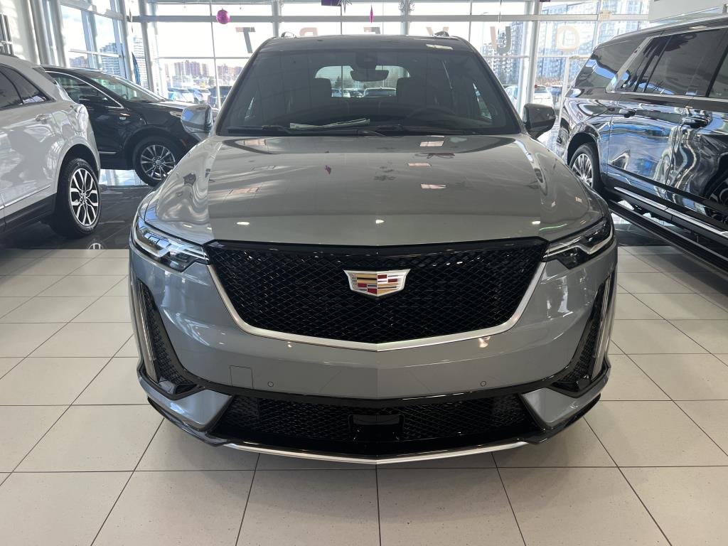 Cadillac XT6 Sport 2024 à Laval, Québec - 2 - w1024h768px