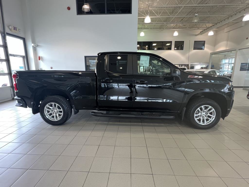 2020  Silverado 1500 RST/Z71 4WD Double Cab V8 Boite 6.5/6 Places in Laval, Quebec - 4 - w1024h768px