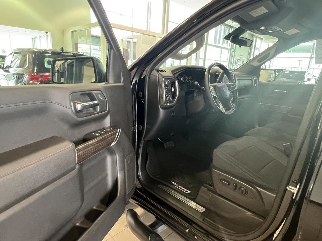 2020  Silverado 1500 RST/Z71 4WD Double Cab V8 Boite 6.5/6 Places in Laval, Quebec - 8 - w1024h768px
