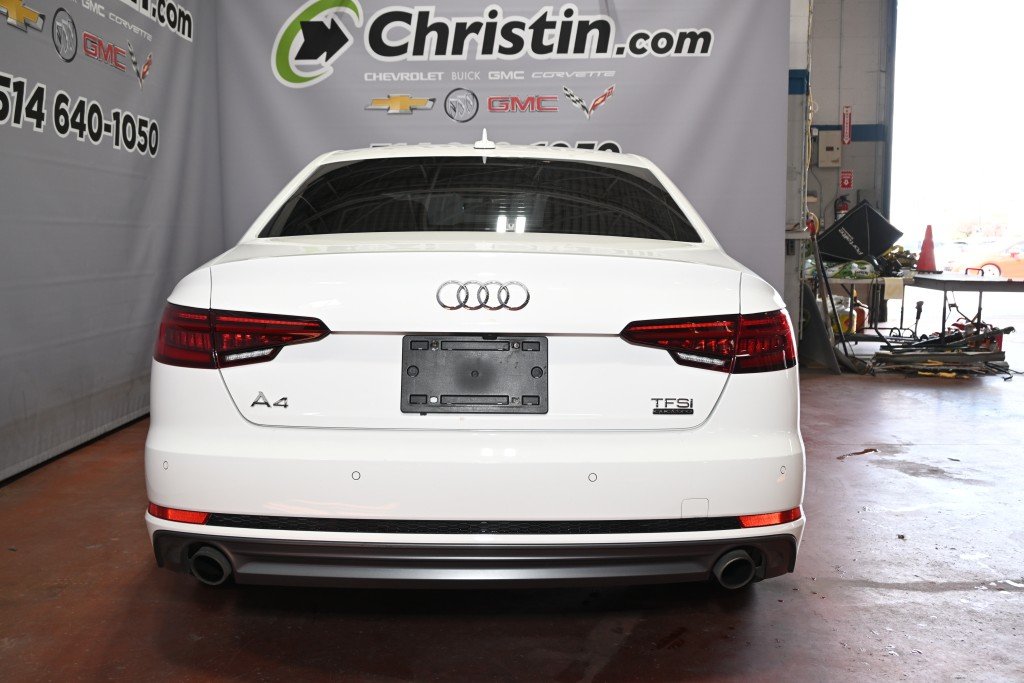 2018 Audi A4 Sedan in Montreal, Quebec - 20 - w1024h768px
