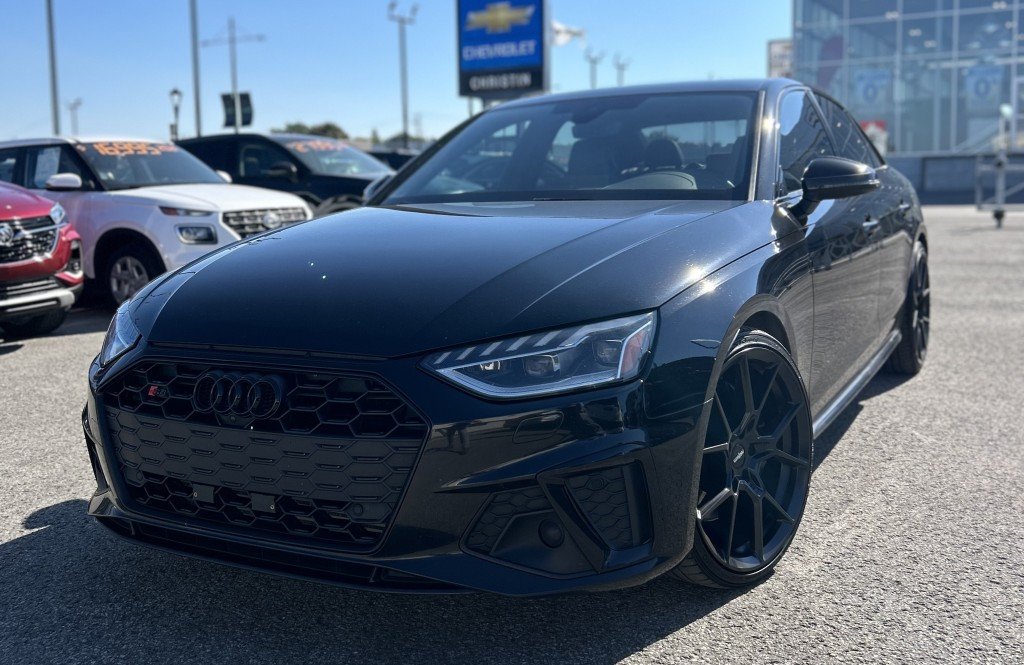 2020 Audi S4 in Montreal, Quebec - 1 - w1024h768px