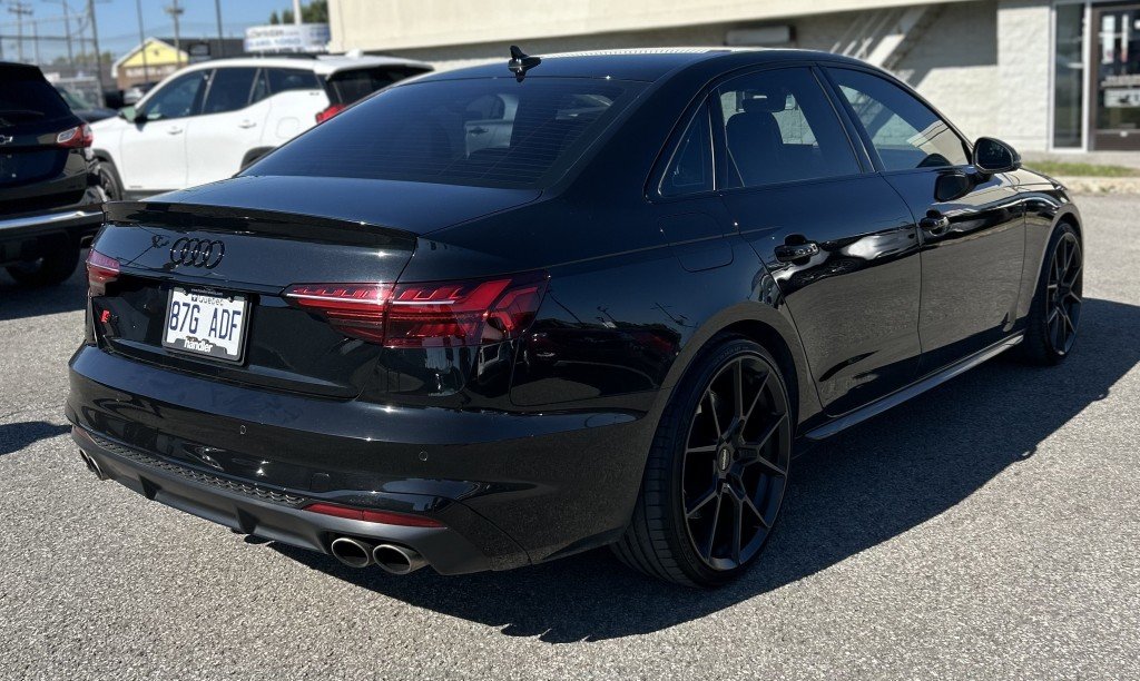 2020 Audi S4 in Montreal, Quebec - 3 - w1024h768px