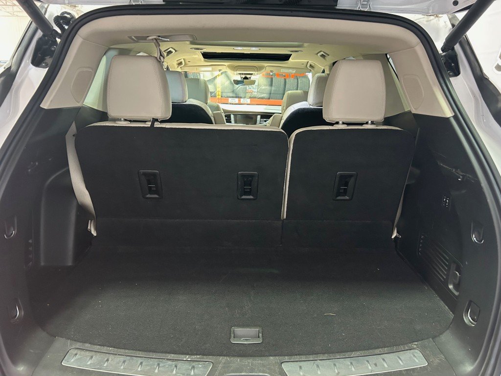 2023 Buick ENCLAVE in Montreal, Quebec - 19 - w1024h768px