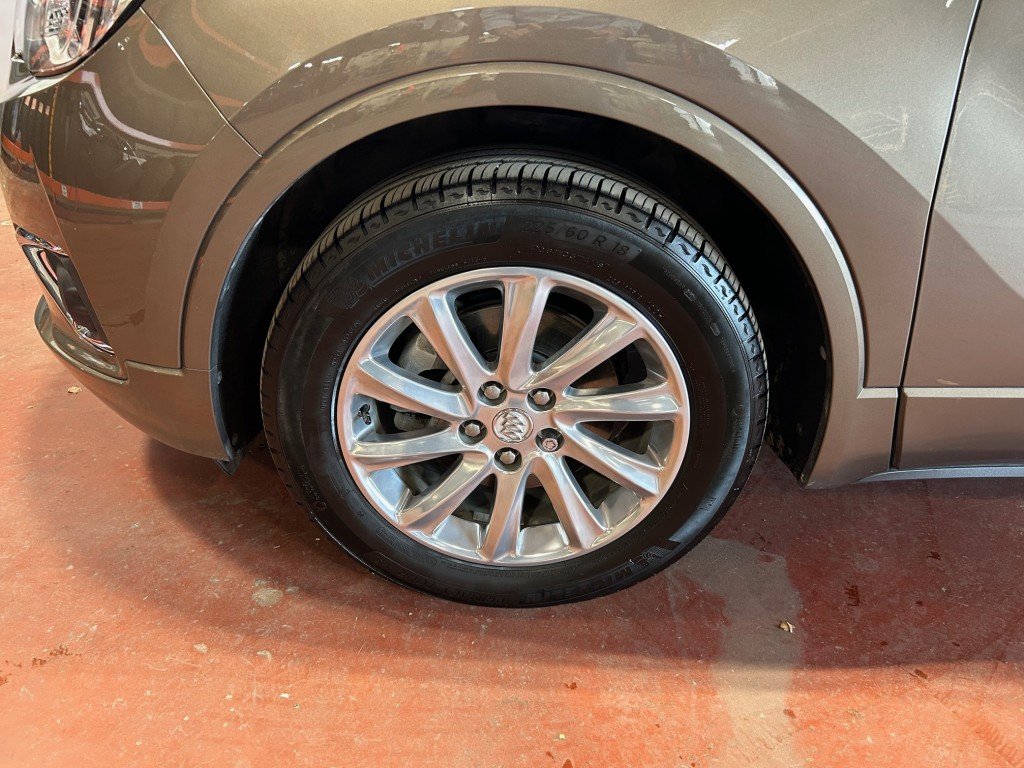 2019 Buick ENVISION in Montreal, Quebec - 3 - w1024h768px