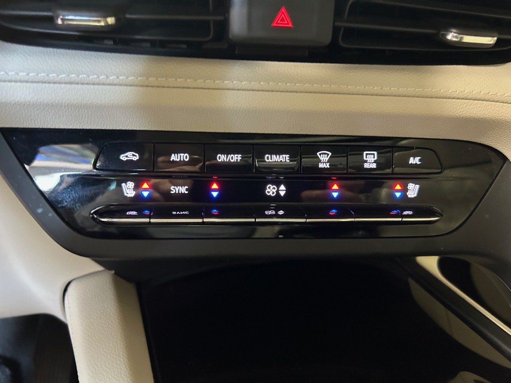 2022 Buick ENVISION in Montreal, Quebec - 17 - w1024h768px