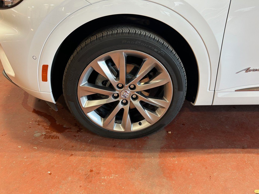 2022 Buick ENVISION in Montreal, Quebec - 3 - w1024h768px