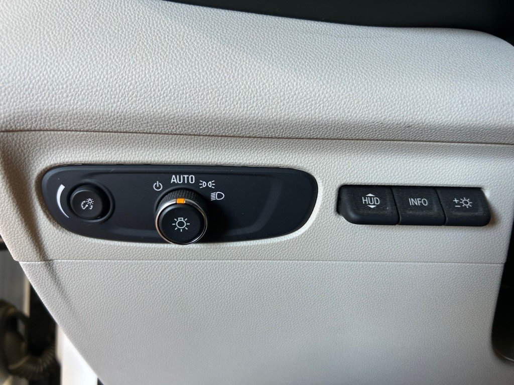 2022 Buick ENVISION in Montreal, Quebec - 14 - w1024h768px