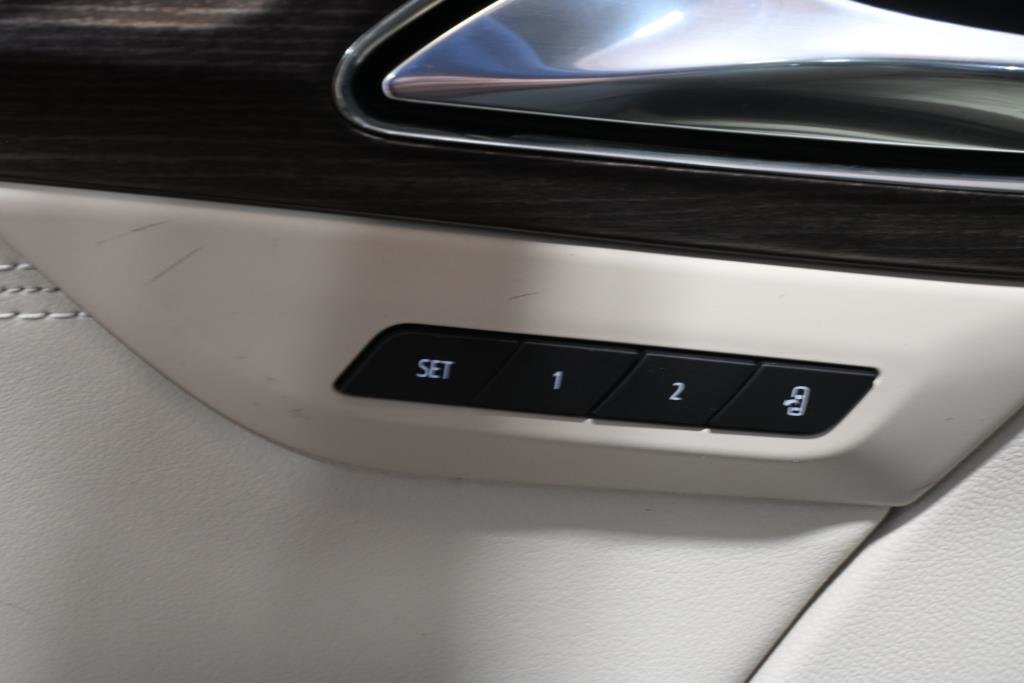 Buick ENVISION  2023 à Montréal, Québec - 18 - w1024h768px