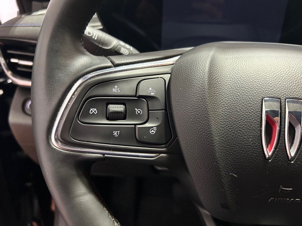 Buick Envista  2024 à Montréal, Québec - 13 - w1024h768px