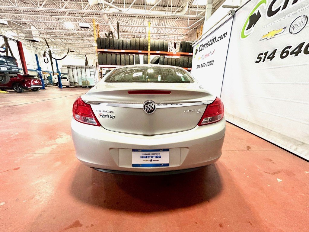 2011 Buick Regal in Montreal, Quebec - 16 - w1024h768px