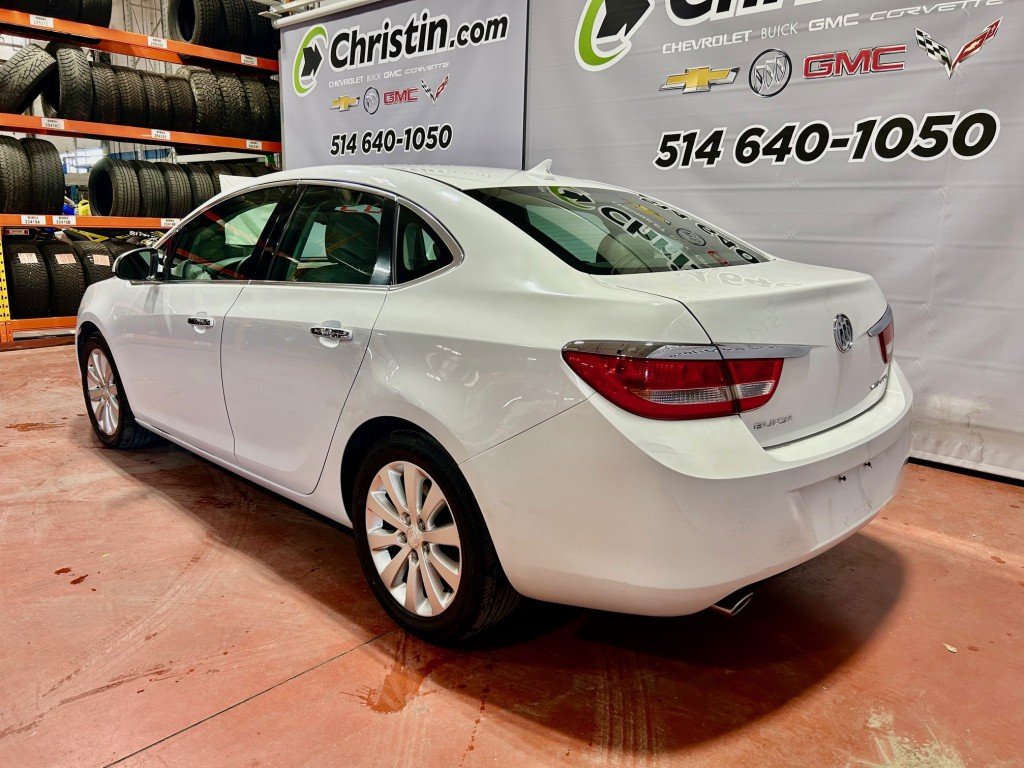 2012 Buick VERANO in Montreal, Quebec - 5 - w1024h768px
