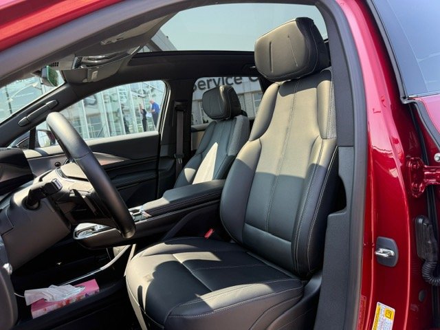 Cadillac LYRIQ  2024 à Montréal, Québec - 7 - w1024h768px