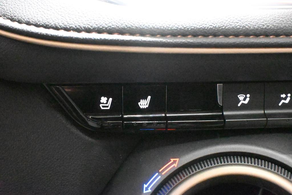 2023 Chevrolet Blazer in Montreal, Quebec - 16 - w1024h768px