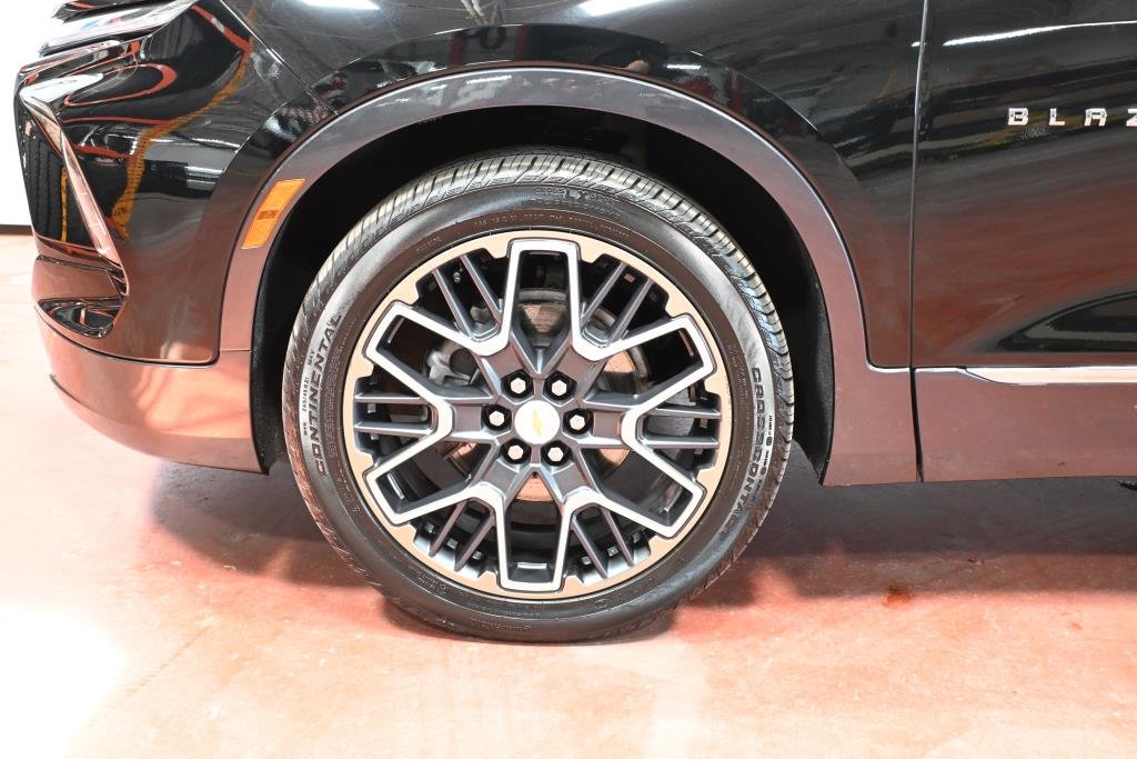 2023 Chevrolet Blazer in Montreal, Quebec - 3 - w1024h768px