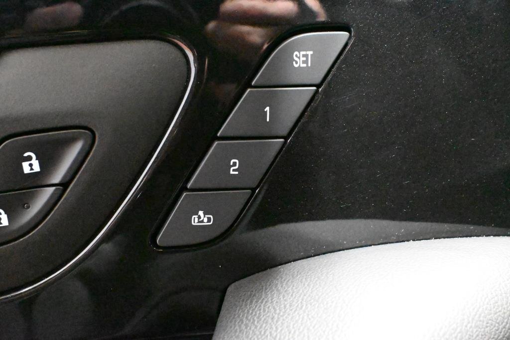 2023 Chevrolet Blazer in Montreal, Quebec - 13 - w1024h768px