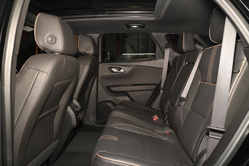 2023 Chevrolet Blazer in Montreal, Quebec - 7 - w1024h768px