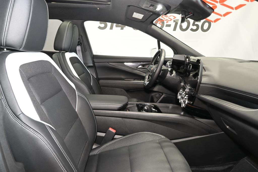 Chevrolet Blazer  2024 à Montréal, Québec - 8 - w1024h768px