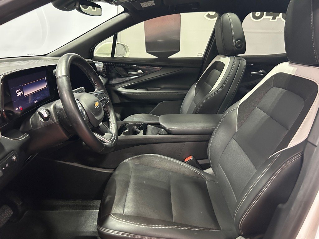 2024 Chevrolet BLAZER in Montreal, Quebec - 11 - w1024h768px