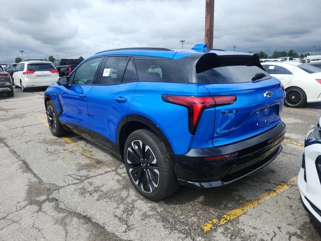2025 Chevrolet Blazer in Montreal, Quebec - 5 - w1024h768px