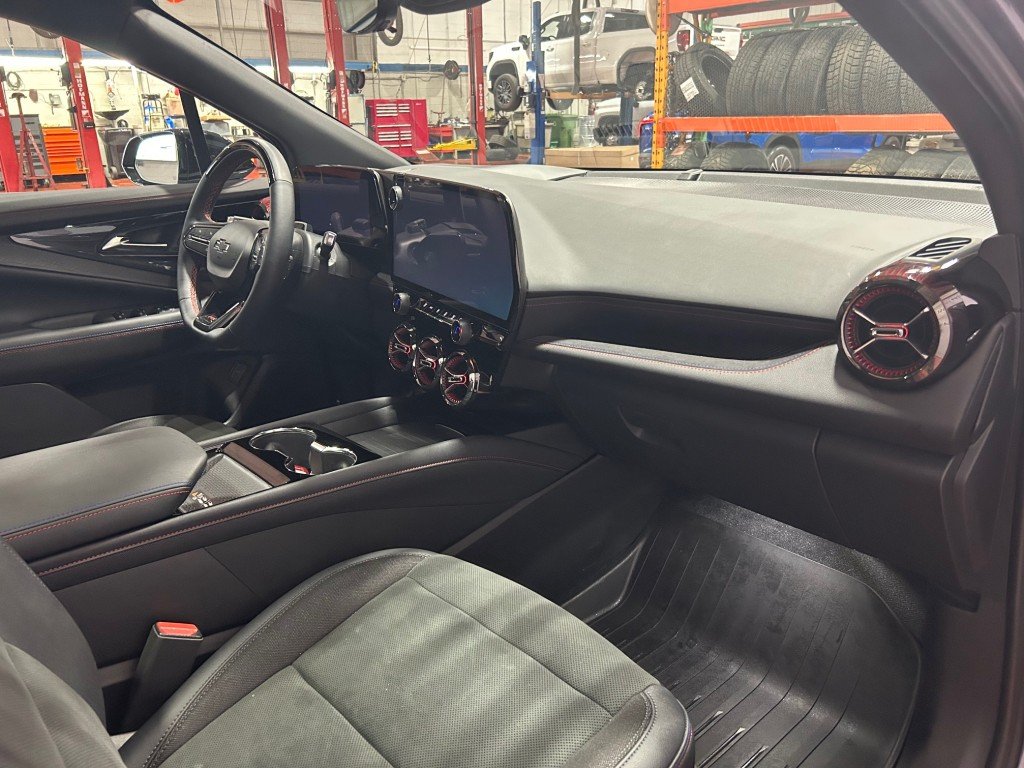 2025 Chevrolet BLAZER in Montreal, Quebec - 16 - w1024h768px