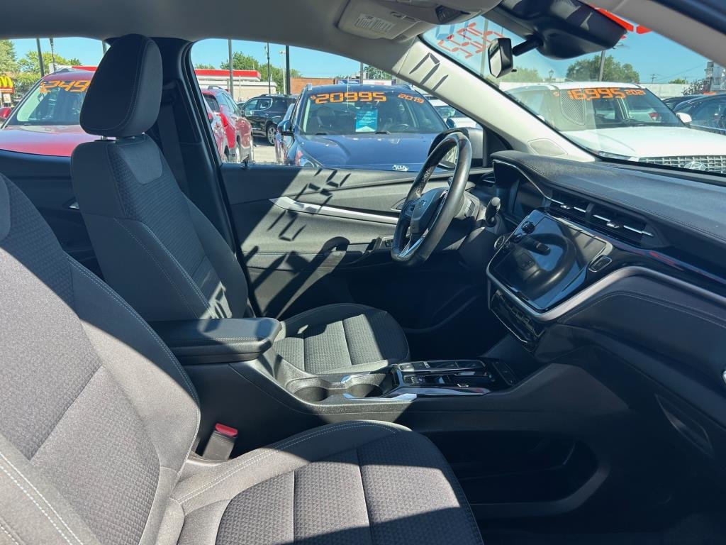 Chevrolet BOLT EUV  2022 à Montréal, Québec - 28 - w1024h768px