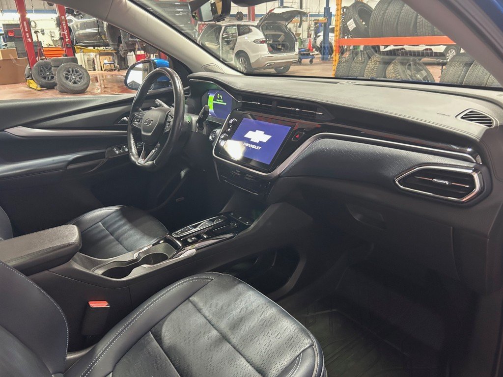 2022 Chevrolet BOLT EUV in Montreal, Quebec - 14 - w1024h768px
