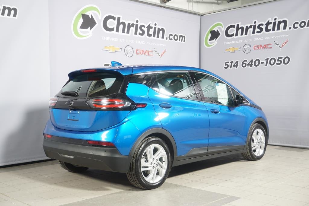 2022 Chevrolet Bolt in Montreal, Quebec - 3 - w1024h768px