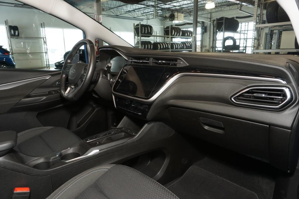 2022 Chevrolet Bolt in Montreal, Quebec - 14 - w1024h768px