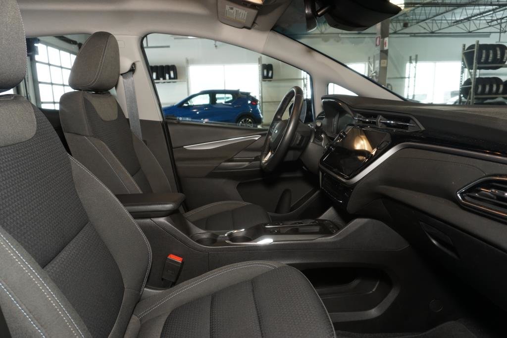 2022 Chevrolet Bolt in Montreal, Quebec - 15 - w1024h768px