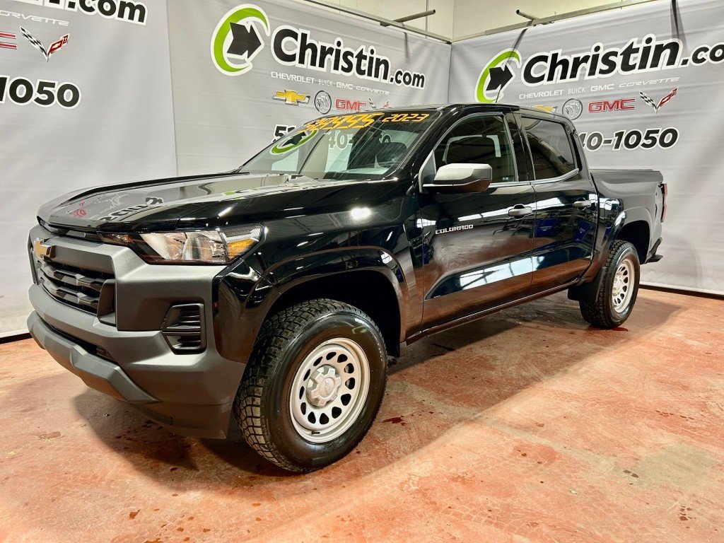 Chevrolet Colorado  2023 à Montréal, Québec - 1 - w1024h768px