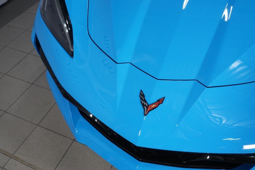 Chevrolet Corvette  2023 à Montréal, Québec - 8 - w1024h768px
