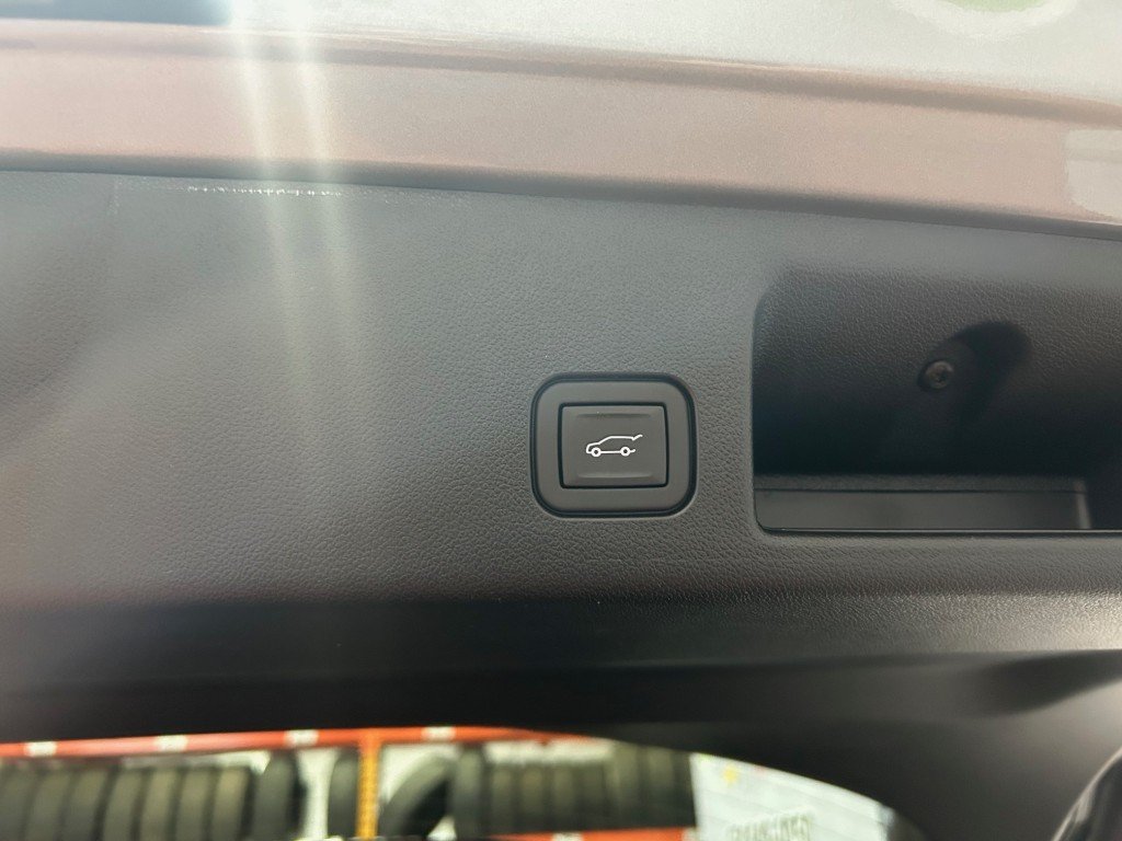 2024 Chevrolet Equinox EV in Montreal, Quebec - 7 - w1024h768px