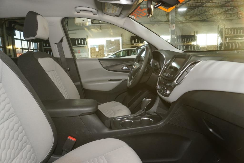 Chevrolet Equinox  2019 à Montréal, Québec - 10 - w1024h768px