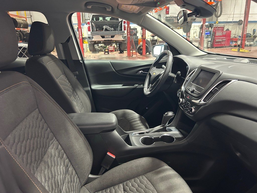 2021 Chevrolet Equinox in Montreal, Quebec - 18 - w1024h768px