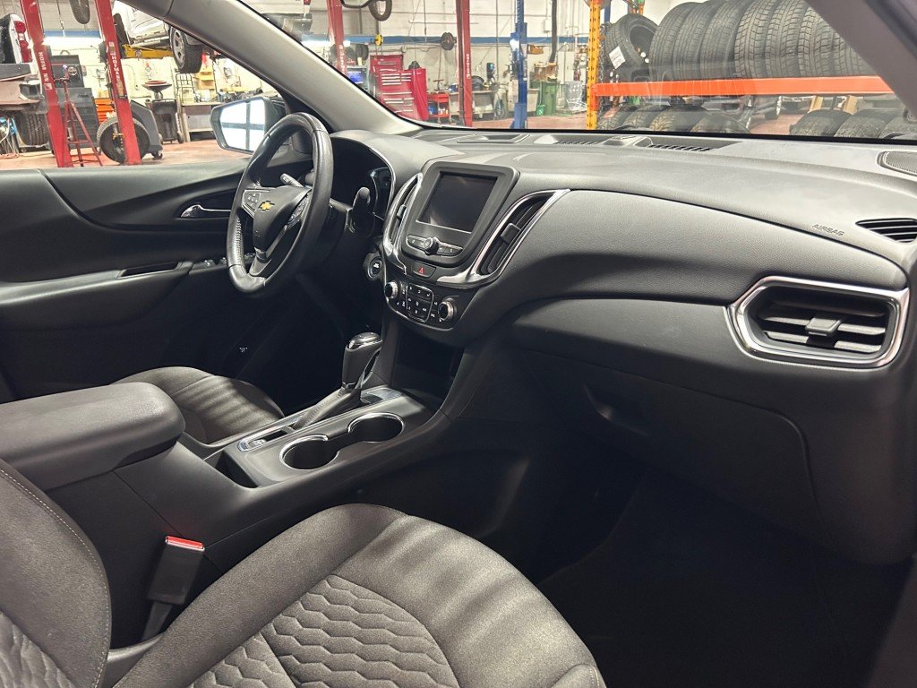 2021 Chevrolet Equinox in Montreal, Quebec - 17 - w1024h768px