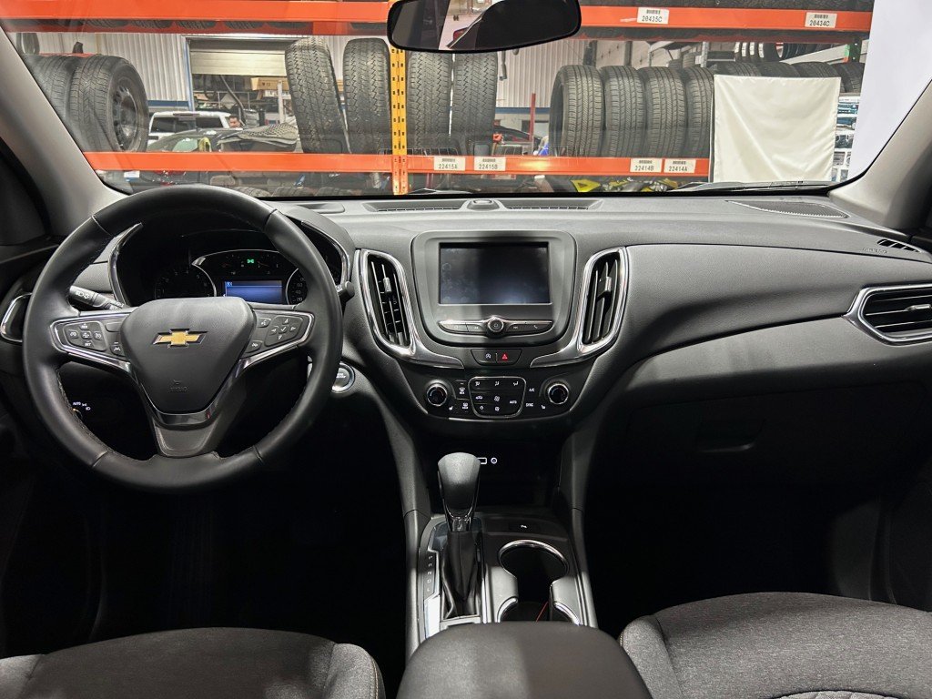 Chevrolet Equinox  2024 à Montréal, Québec - 10 - w1024h768px