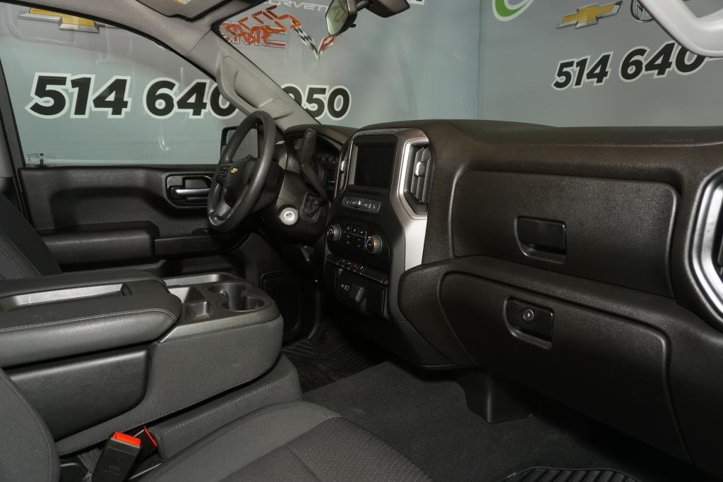 2022 Chevrolet Silverado 1500 in Montreal, Quebec - 8 - w1024h768px