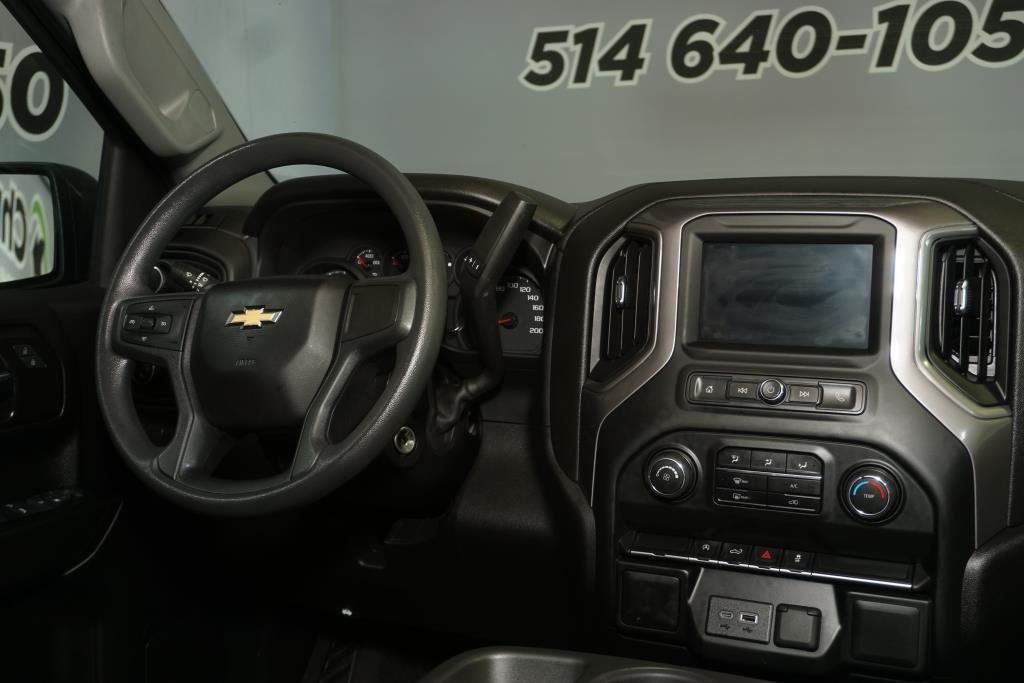 2022 Chevrolet Silverado 1500 in Montreal, Quebec - 10 - w1024h768px