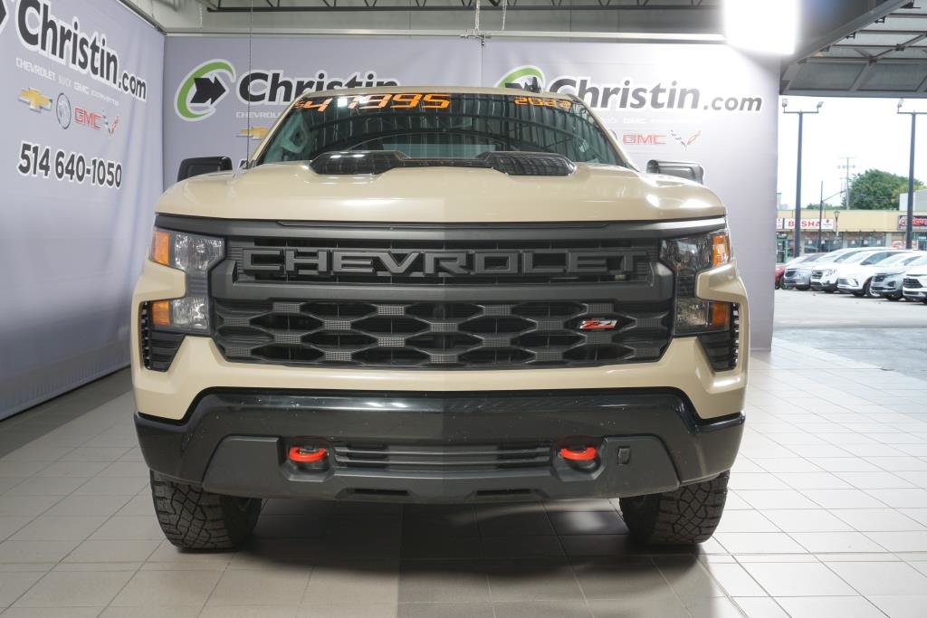 2022 Chevrolet Silverado 1500 in Montreal, Quebec - 2 - w1024h768px