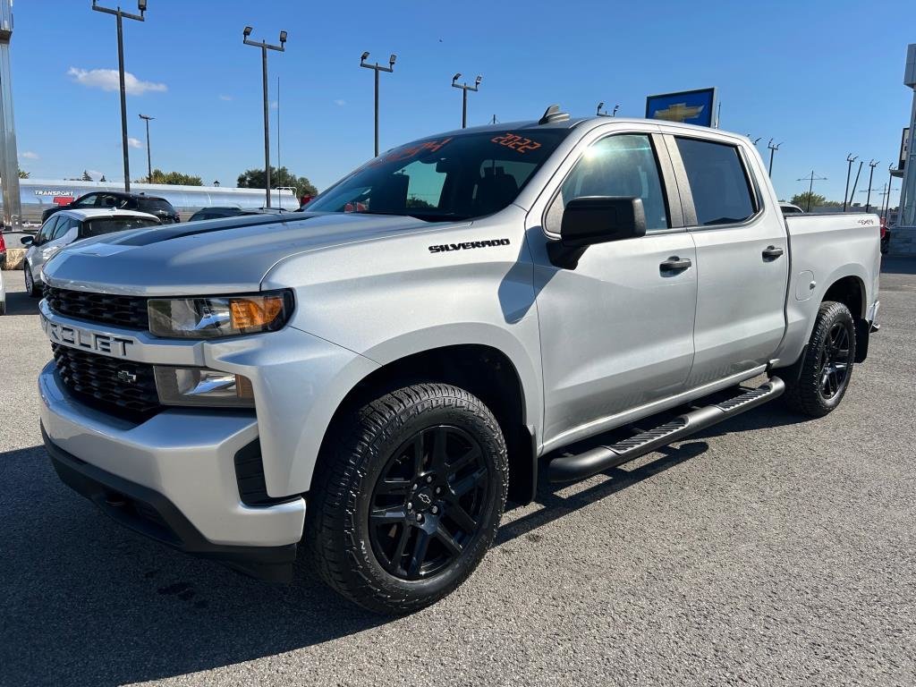 2022 Chevrolet Silverado 1500 in Montreal, Quebec - 1 - w1024h768px