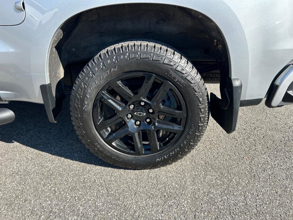 2022 Chevrolet Silverado 1500 in Montreal, Quebec - 8 - w1024h768px