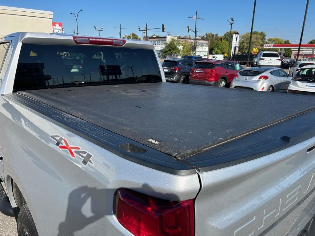 2022 Chevrolet Silverado 1500 in Montreal, Quebec - 7 - w1024h768px