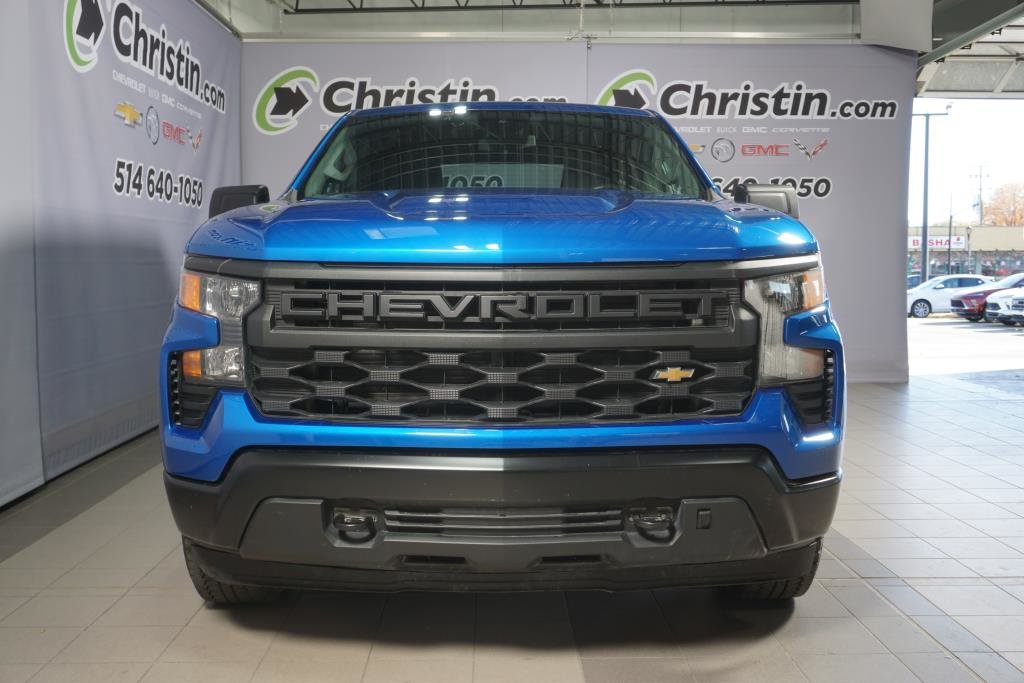 2022 Chevrolet Silverado 1500 in Montreal, Quebec - 2 - w1024h768px