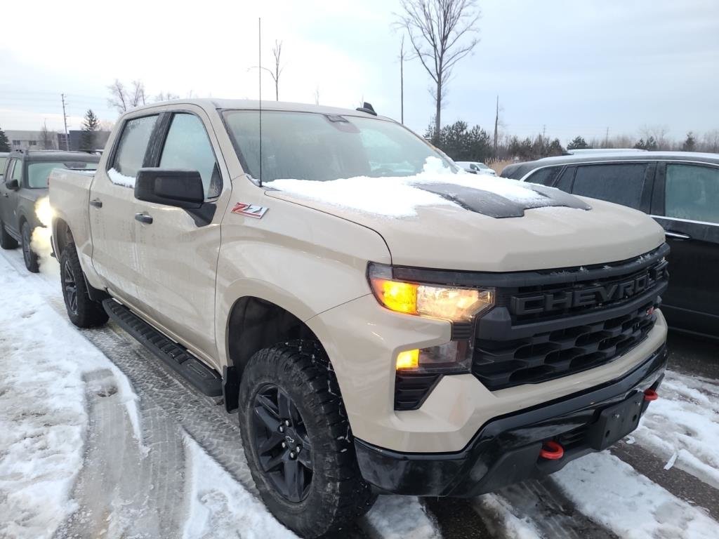 Chevrolet Silverado 1500  2022 à Montréal, Québec - 5 - w1024h768px