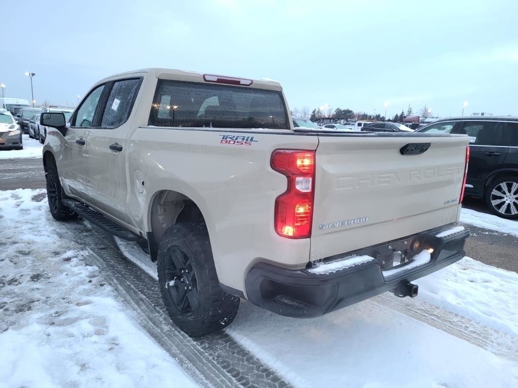 Chevrolet Silverado 1500  2022 à Montréal, Québec - 4 - w1024h768px