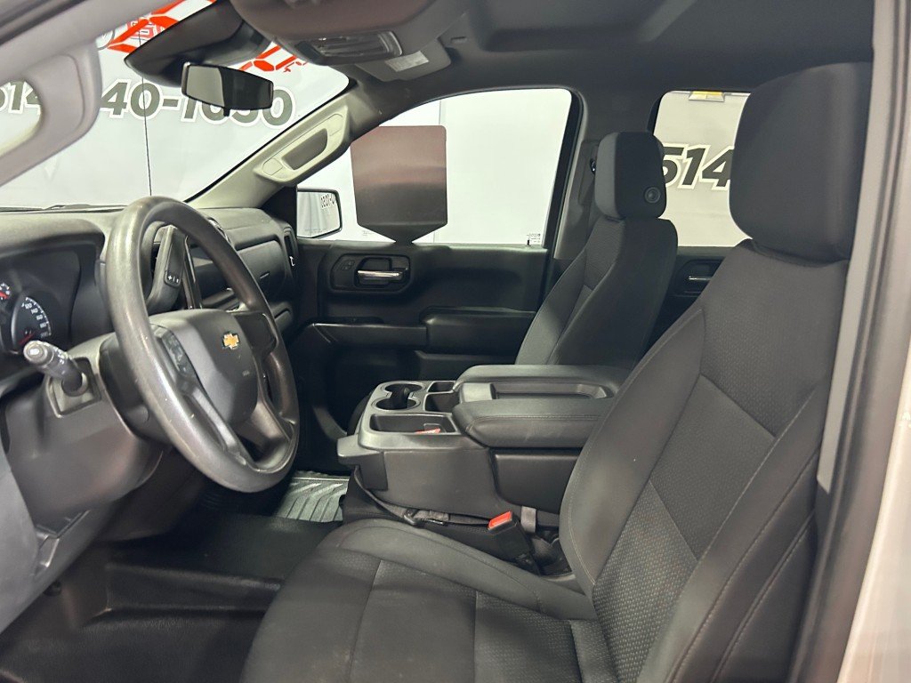 2023 Chevrolet Silverado 1500 in Montreal, Quebec - 4 - w1024h768px