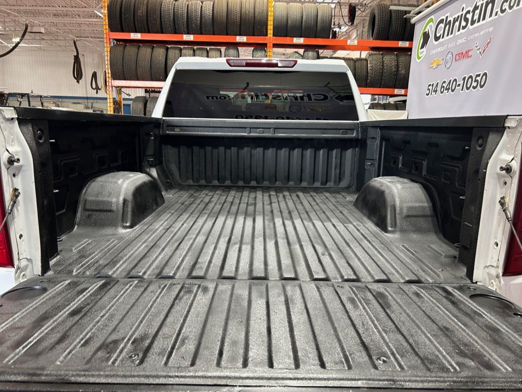 2023 Chevrolet Silverado 1500 in Montreal, Quebec - 11 - w1024h768px
