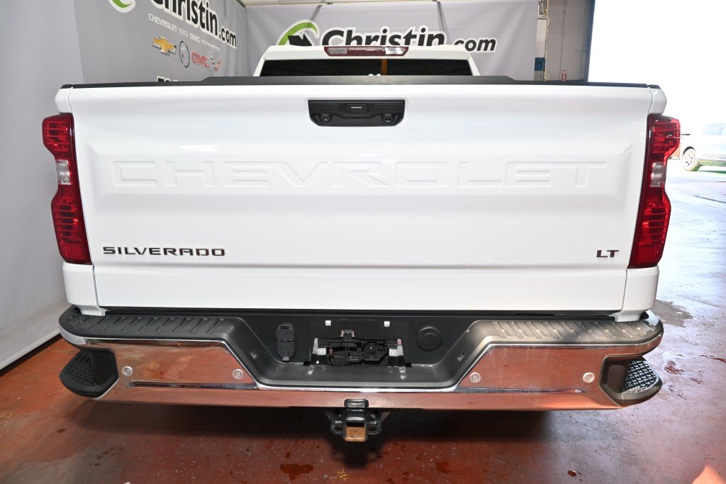 Chevrolet Silverado 1500  2023 à Montréal, Québec - 5 - w1024h768px