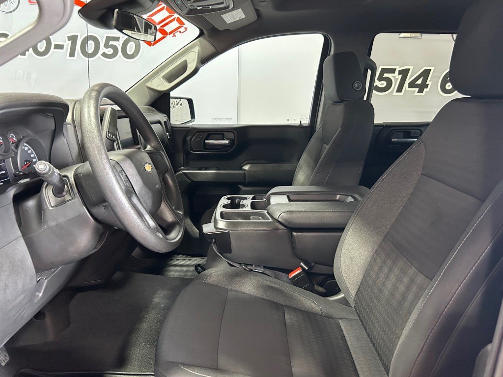 2023 Chevrolet Silverado 1500 in Montreal, Quebec - 4 - w1024h768px