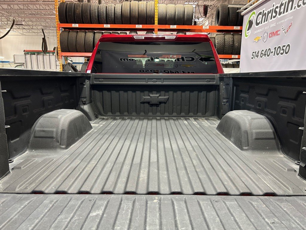 2023 Chevrolet Silverado 1500 in Montreal, Quebec - 14 - w1024h768px